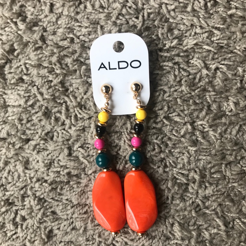 Aldo Statement Earrings - Picture 3 of 3